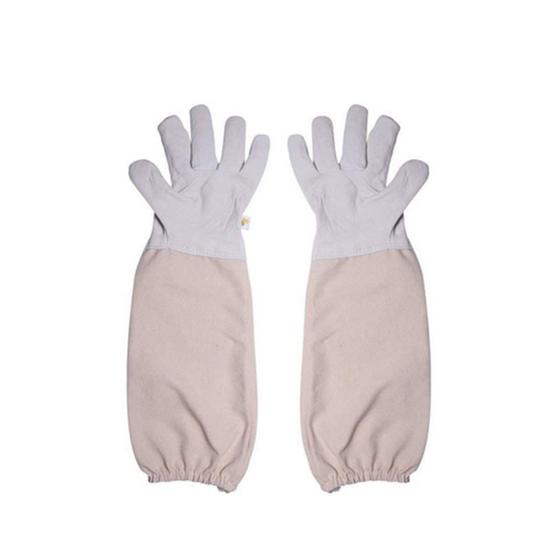 Ventilated Beekeeping Suit with Tools